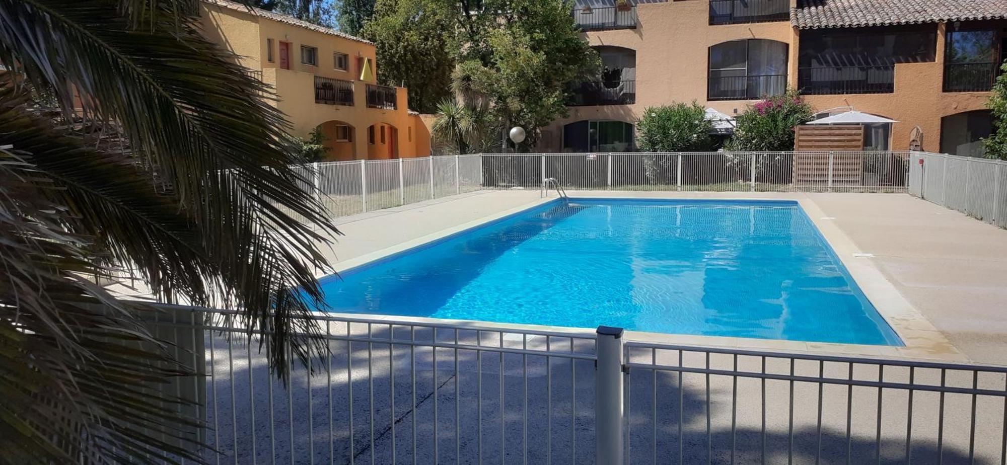 Studio 24 M2 - Hameaux De Camargue - Village 9 - 13200 Arles Luaran gambar